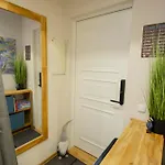 Cozy In Karlova & Quiet & Free Parking Апартаменты *