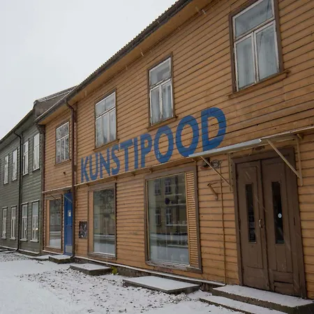 Cozy And Quit Stay In Tartu Woody Karlova & Free Parking Апартаменты *
