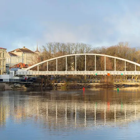Cozy And Quit Stay In Tartu Woody Karlova & Free Parking Апартаменты