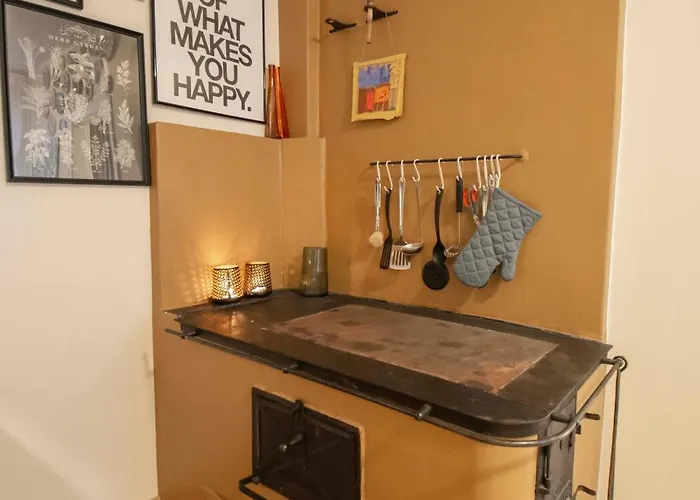 Karlovaidyll 7 - Homey With Free Parking! Apartmán