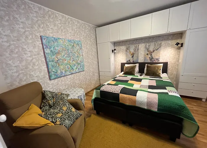 Karlovaidyll 7 - Homey With Free Parking! * Tartu